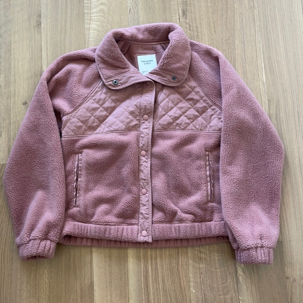 Abercrombie and Fitch button up Sherpa